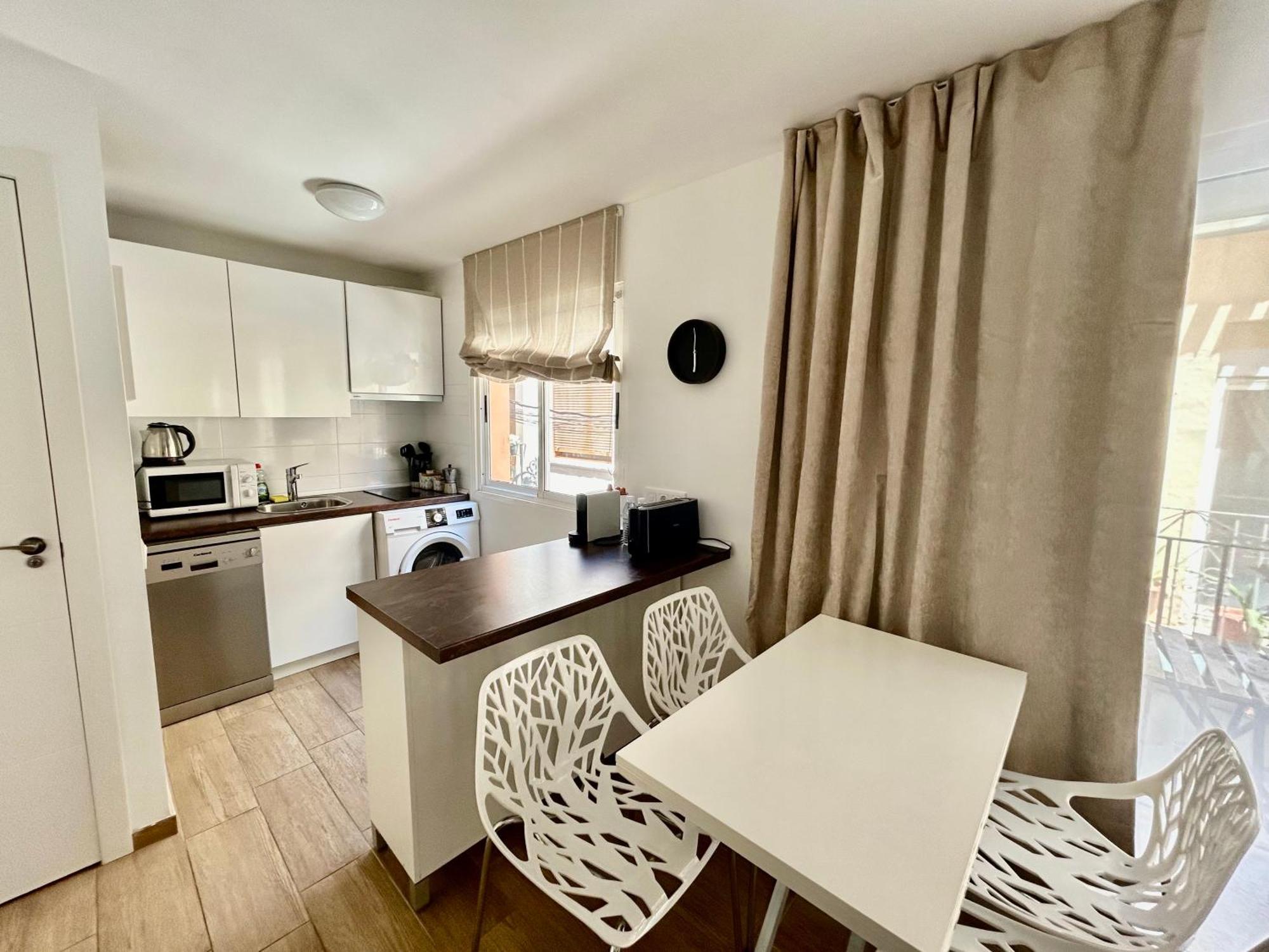 Apartment Cozy In The Center Of Old Town Benidorm